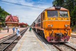 รวม 5 ที่เที่ยวไปได้ด้วยรถไฟ ไม่ง้อรถยนต์ ความวินเทจที่ลงตัวกับความสนุก